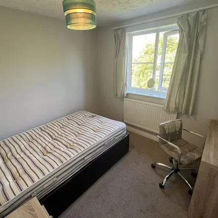 Rent this 1 bed apartment on 9 Hopkins Close in Cambridge, CB4 1FB