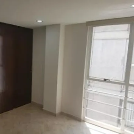 Buy this studio apartment on Avenida Álvaro Obregón 156 in Cuauhtémoc, 06700 Mexico City