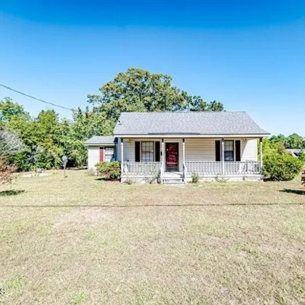Buy this 2 bed house on 470 West 6th Avenue in Raeford, Hoke County