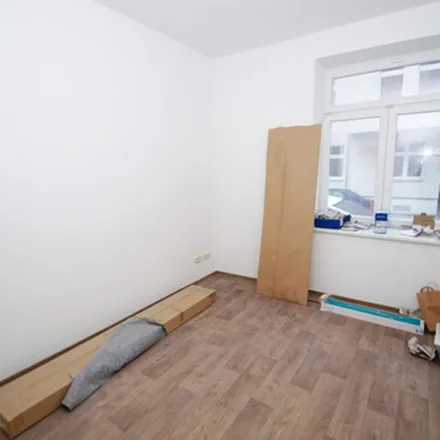 Rent this 3 bed apartment on unnamed road in 39114 Magdeburg, Germany