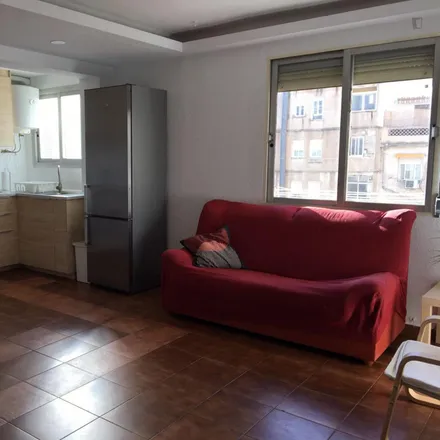 Rent this 4 bed apartment on Carrer dels Lleons in 25, 46023 Valencia