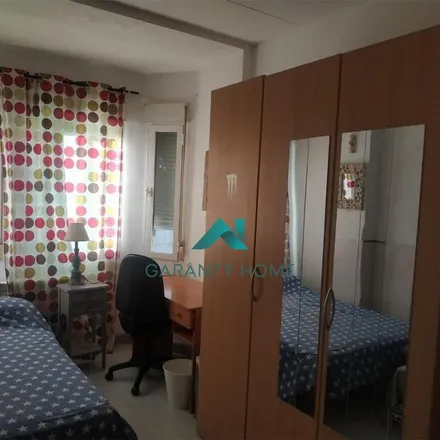 Image 4 - Tabernilla de Sagasta, Paseo de Sagasta, 64, 50006 Zaragoza, Spain - Apartment for rent