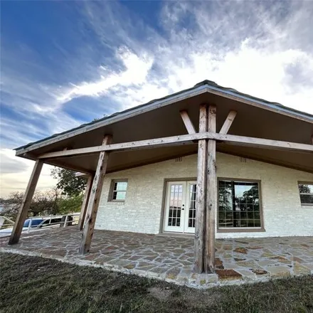 Image 2 - 6801 Ireland Drive, Lake Shore, Brown County, TX 76801, USA - House for sale