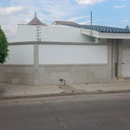 Buy this 3 bed house on Calle Venecia 406 in Andrade, 37020 León
