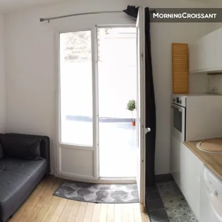 Rent this 1 bed apartment on Asnières-sur-Seine in Voltaire, FR