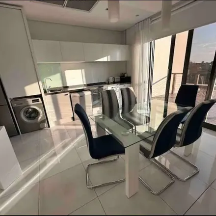 Image 9 - Central Avenue, Inanda, Rosebank, 2076, South Africa - Apartment for rent