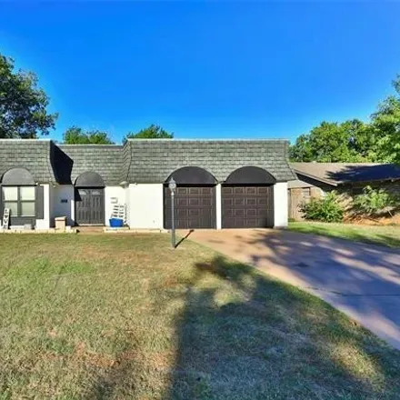 Rent this 4 bed house on 3062 South Willis Street in Abilene, TX 79605