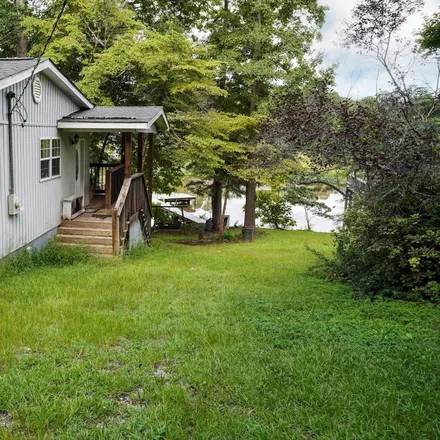 Buy this 2 bed house on 119 Flat Rock Road in Flat Rock, Putnam County