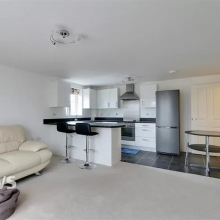 Image 2 - Ashbourn Way, Cardiff, CF14 5FH, United Kingdom - Apartment for rent