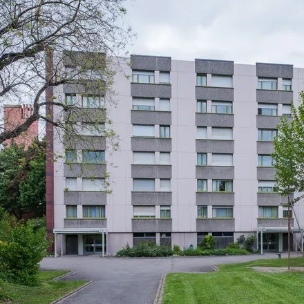 Rent this 2 bed apartment on Heissgländstrasse in 4132 Muttenz, Switzerland