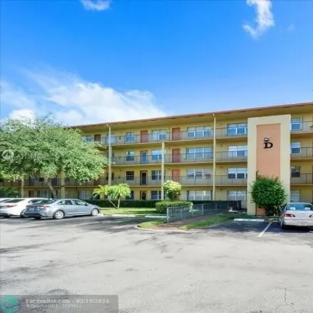 Buy this 2 bed condo on 13155 Southwest 7th Court in Pembroke Pines, FL 33027