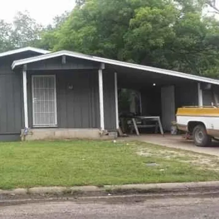 Buy this 4 bed house on 1312 East 3rd Avenue in Corsicana, TX 75110