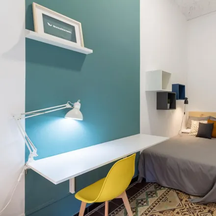 Rent this 1studio room on Carrer Gran de Gràcia in 243, 08012 Barcelona