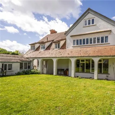Buy this 6 bed house on Appleford Road in Sutton Courtenay, OX14 4NR