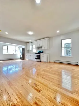 Image 3 - 1651 85th Street, New York, NY 11214, USA - House for sale