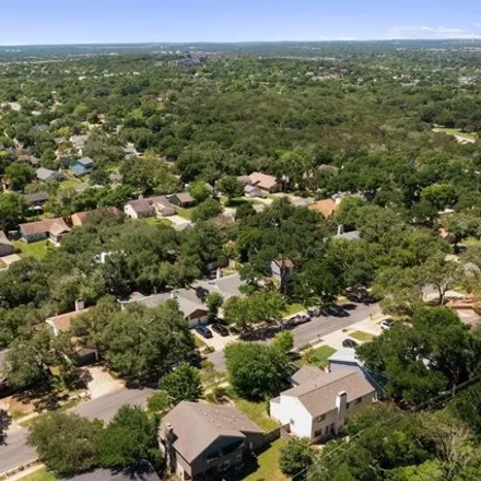 Image 3 - 2811 Inridge Drive, Austin, TX 78715, USA - House for sale