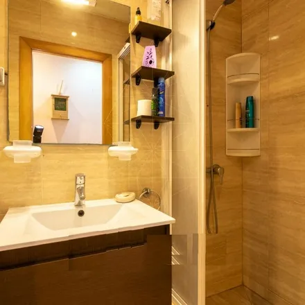 Rent this 3 bed apartment on Carrer de París in 08904 l'Hospitalet de Llobregat, Spain