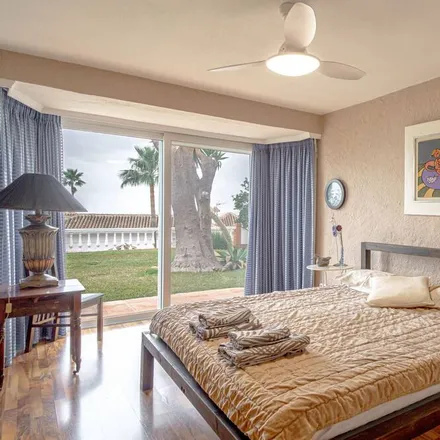Rent this 3 bed house on 29630 Arroyo de la Miel-Benalmádena Costa