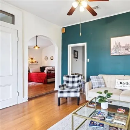 Image 7 - 906 6th Street, New Orleans, LA 70115, USA - House for sale