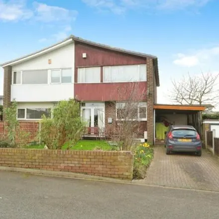 Buy this 3 bed duplex on Northwood Park in Woodlesford, LS26 8PE