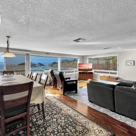 Image 7 - The Harris Beach House, 1585 Beach Avenue, Brookings, OR 97415, USA - House for sale