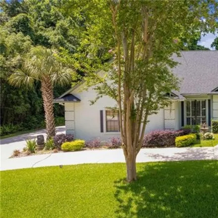 Buy this 3 bed house on 2300 South Laurel Run Drive in Ocala, FL 34471