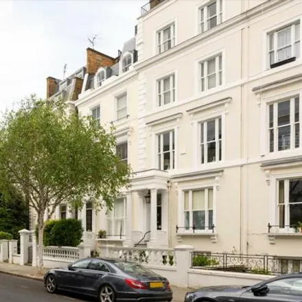 Image 8 - 6 Pembridge Crescent, London, W11 3DS, United Kingdom - Apartment for sale