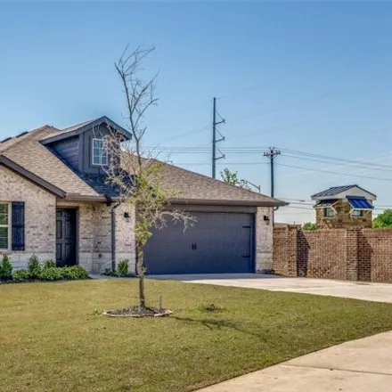 Buy this 4 bed house on 5300 Everly Court in Denton, TX 76207