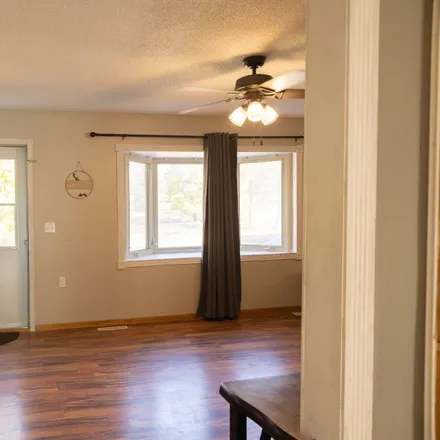 Image 4 - 527 Circle Drive, Winner, SD 57580, USA - Townhouse for sale