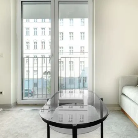 Rent this 3 bed apartment on Dennewitzstraße 40 in 10785 Berlin, Germany
