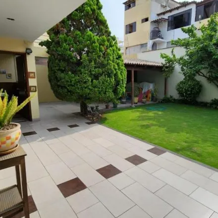 Buy this 4 bed house on Jirón Galeano in Santiago de Surco, Lima Metropolitan Area 15038