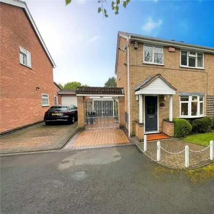 Buy this 3 bed duplex on Walsh Grove in Short Heath, B23 5XE