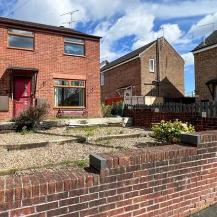 Buy this 3 bed duplex on Abbey Brook Court in Sheffield, S8 7UU