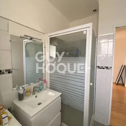 Rent this 3 bed apartment on 1232 Route de Rians in 83470 Ollières, France