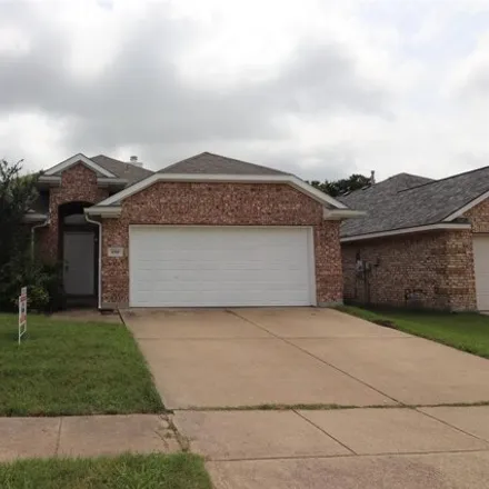 Rent this 3 bed house on 6727 Kinross Drive in Ambercrest, Arlington