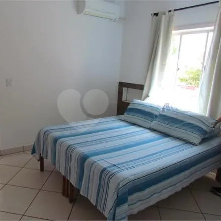 Buy this 9 bed house on Rua Caminho do Sol in Ingleses do Rio Vermelho, Florianópolis - SC