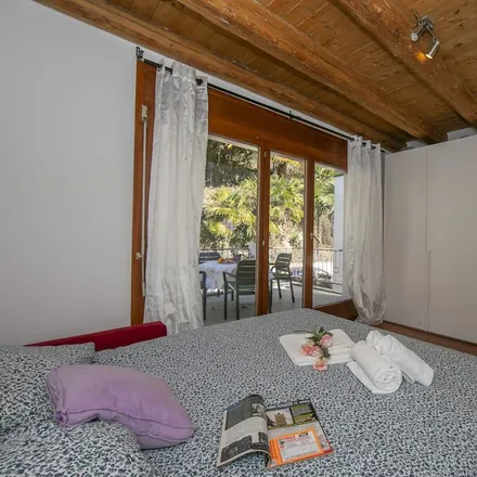 Image 3 - Ponte Tresa, Via San Bernardino, 6988 Tresa, Switzerland - Apartment for rent