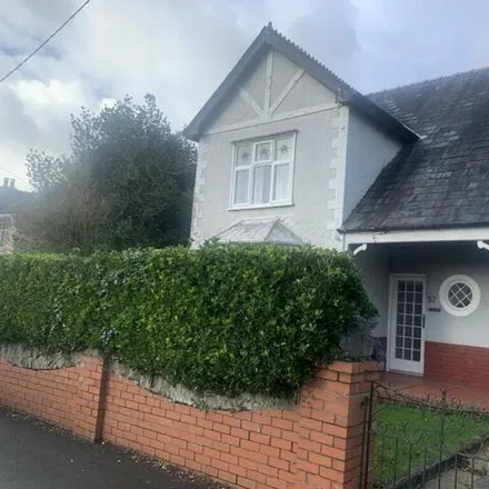 Buy this 3 bed house on Ynyscedwyn Road in Ystradgynlais, SA9 1BE