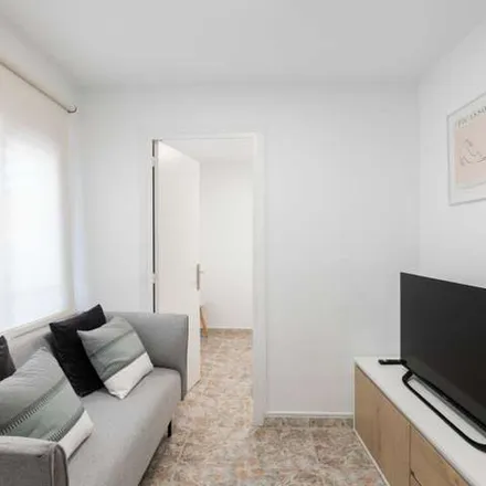 Rent this 2 bed apartment on Berlanga in Carrer de Pujós, 08904 l'Hospitalet de Llobregat