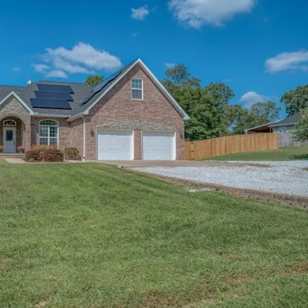 Rent this 4 bed house on 3906 West County Lane 272 in Jasper County, MO 64801