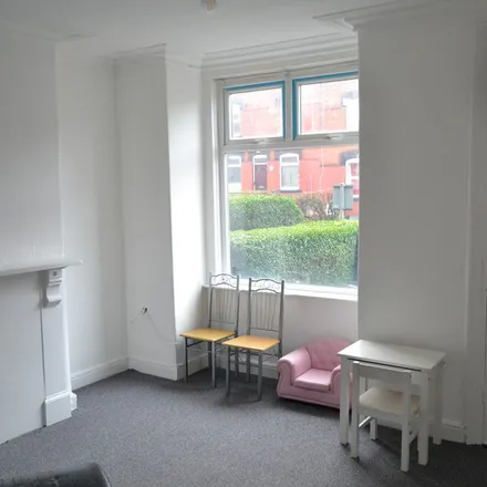 Rent this 1 bed apartment on Bexley Avenue in Leeds, LS8 5LU