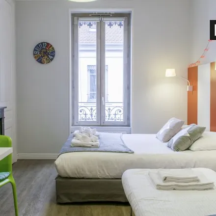 Image 5 - 111 Rue des Charmettes, 69006 Lyon, France - Apartment for rent