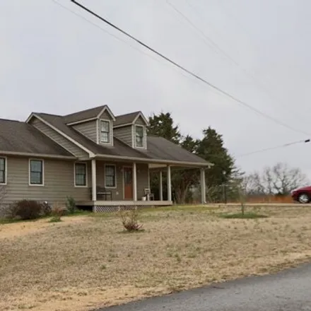 Buy this 3 bed house on 104 Oak Crest Drive in Stewart County, TN 37178