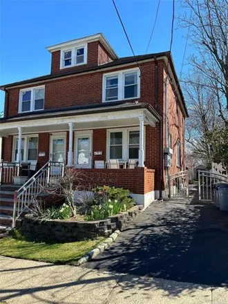 Rent this 3 bed house on 46 Orchard Street in Roslyn Heights, NY 11577