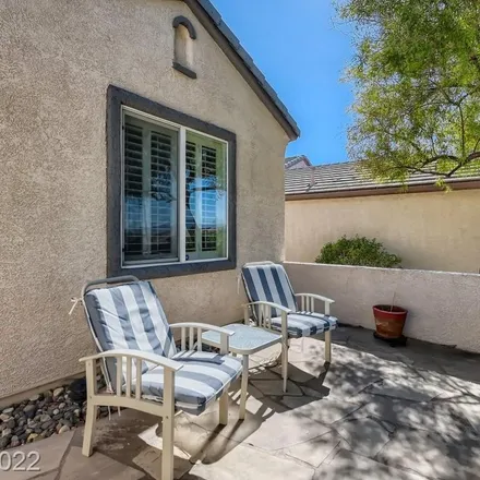 Image 3 - 2559 Moonlight Valley Avenue, Henderson, NV 89044, USA - House for sale