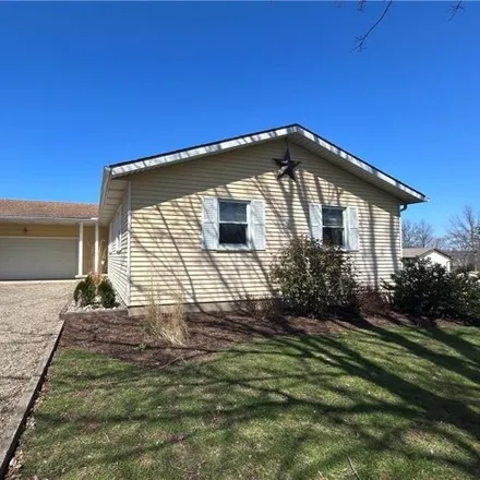 Buy this 3 bed house on 7522 Birch Drive in Fairview, PA 16415