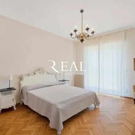 Image 7 - Viale della Repubblica, 55042 Forte dei Marmi LU, Italy - Apartment for rent