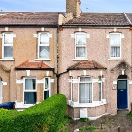 Buy this 2 bed townhouse on 131 Seaford Road in London, W13 9HS
