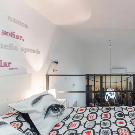 Rent this studio apartment on Madrid in Calle Mayor, 1