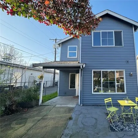 Buy this 4 bed house on 3014 South Walden Street in Seattle, WA 98144